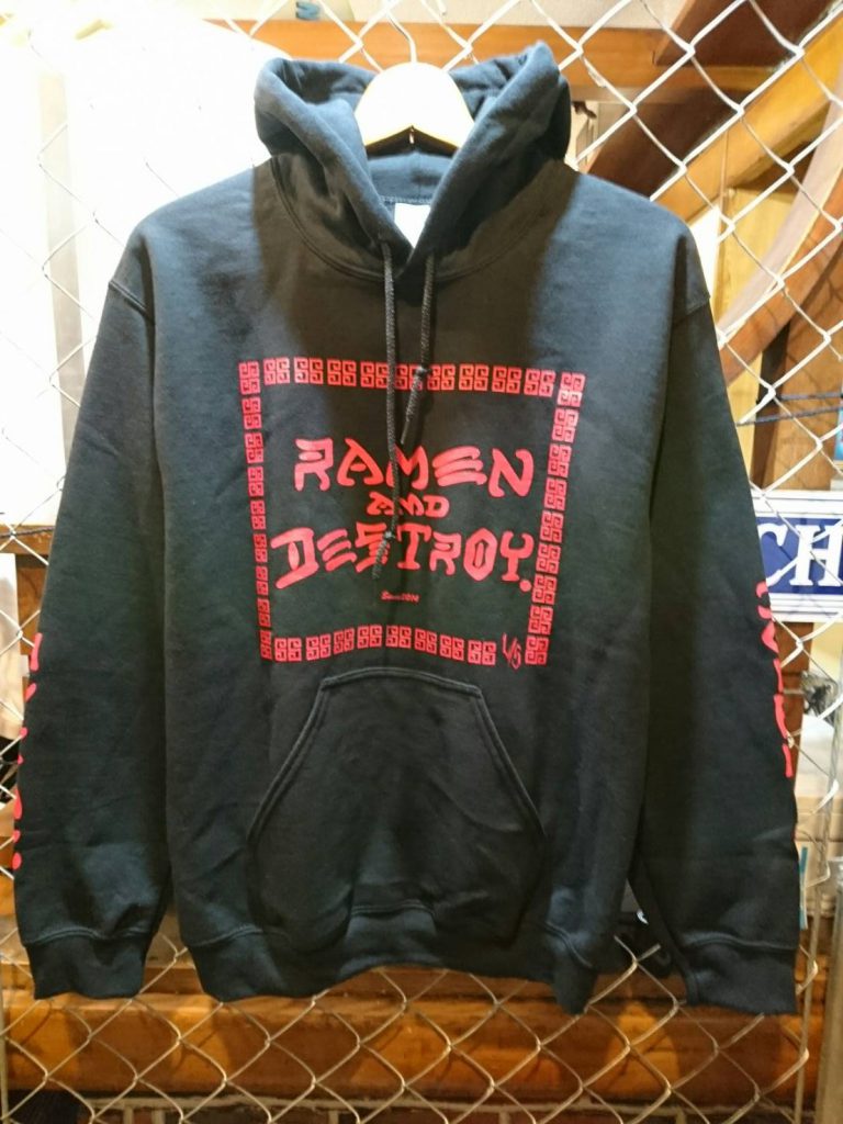 RAMEN＆DESTROY　HOODE ブラック×レッド